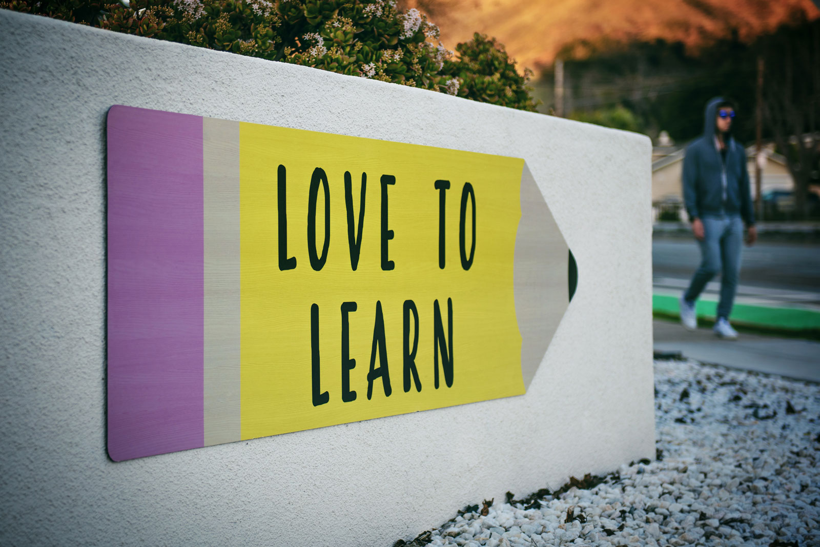 Affiche "Love to learn" en forme de crayon